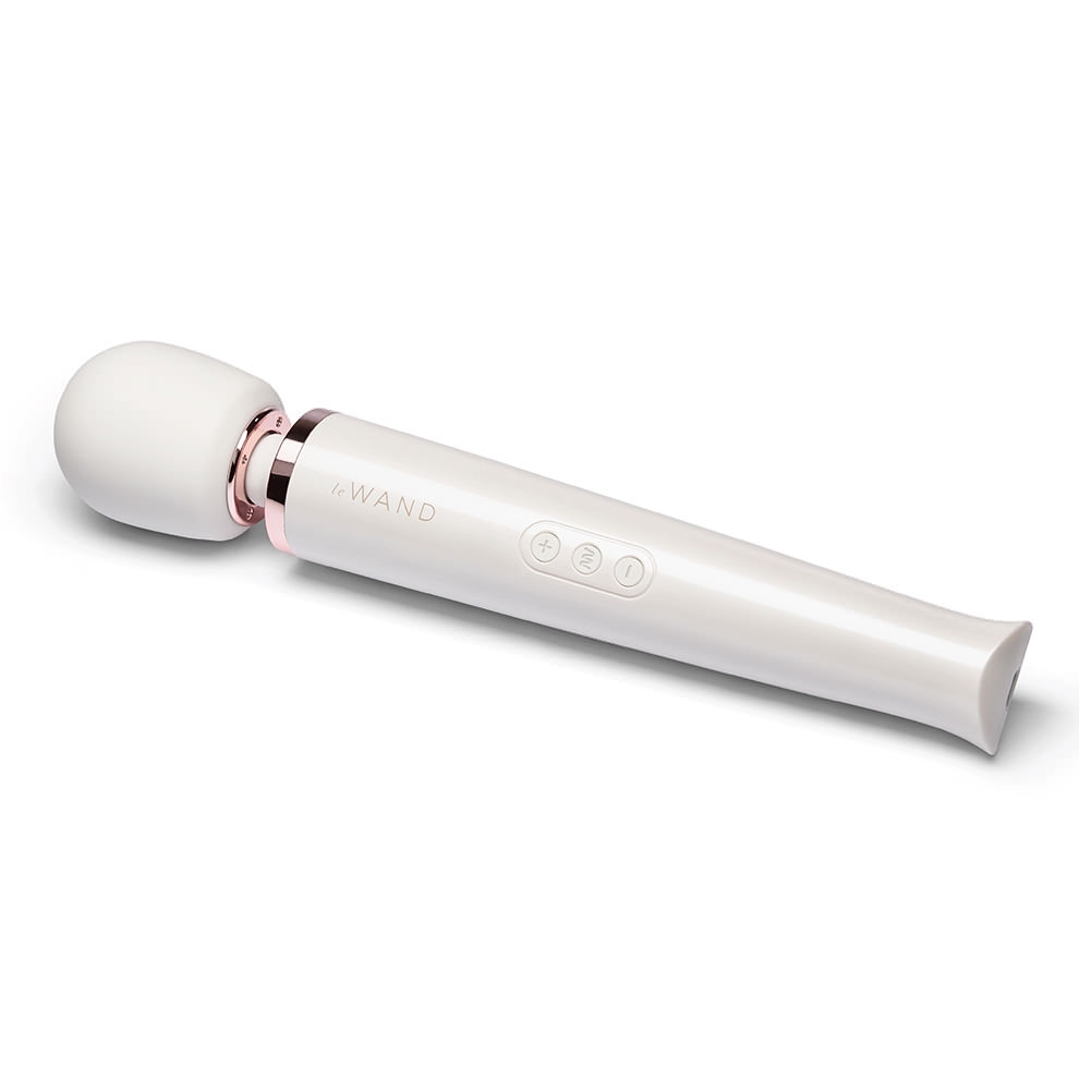 le-wand-massager-pearl-white-06
